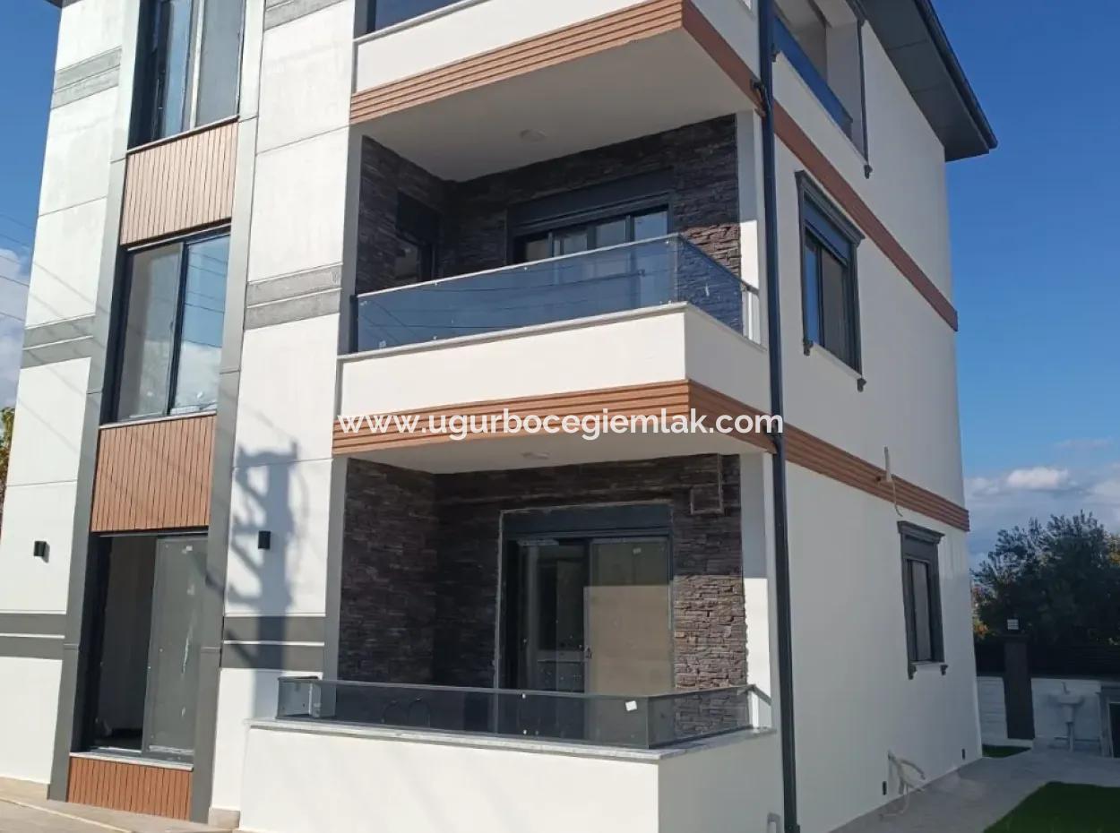 5 1 Triplex Villas In Altintas Neighborhood