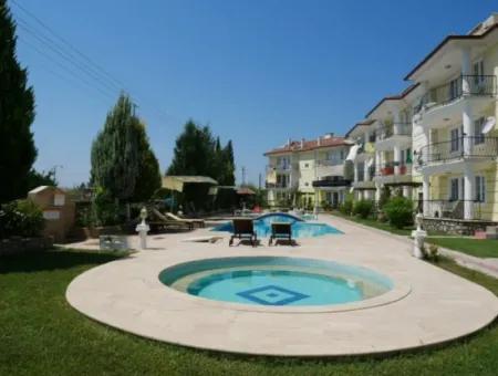 Roof Duplex In A Complex In Dalaman Altintas Neighborhood