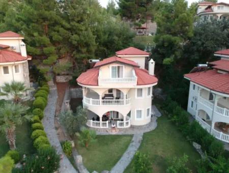 Dalaman'ın Gözdesi Akkaya Da Şahane 4+1 Satılık Villa